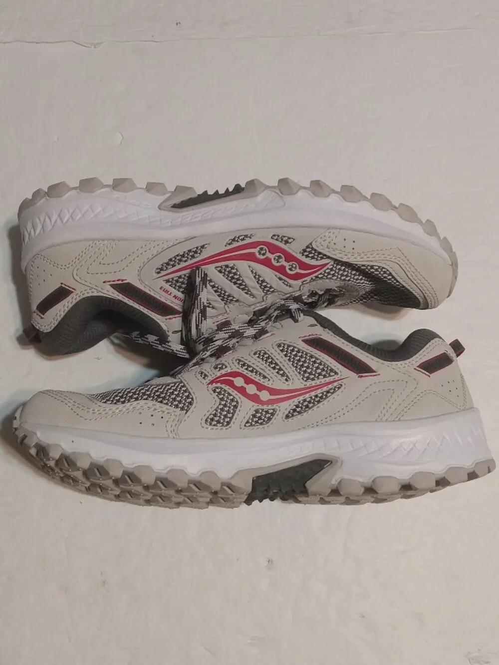 Saucony Women's Excursion TR13 Running Shoes 9.5 S10524-15